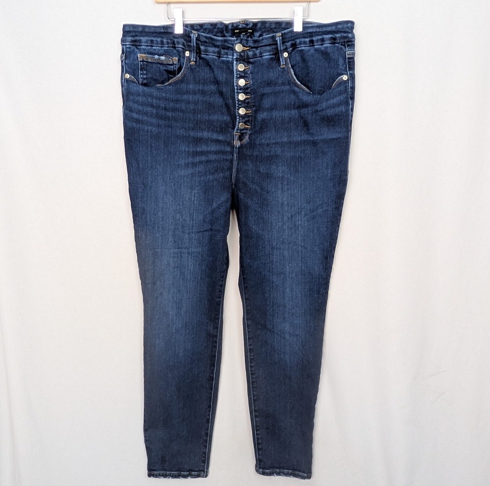 Good American Good Legs Jeans